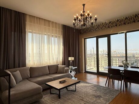3 otaqlı yeni tikili - Ağ şəhər q. - 110 m²