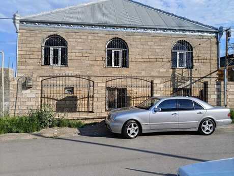 7 otaqlı həyət evi/bağ evi - Goranboy - 250 m²