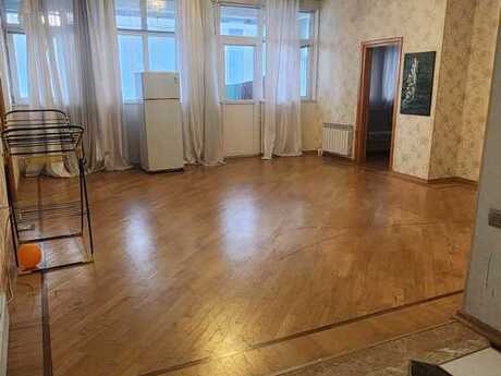 3 otaqlı yeni tikili - 8 Noyabr m. - 165 m²