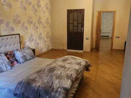 3 otaqlı yeni tikili - 8 Noyabr m. - 165 m²
