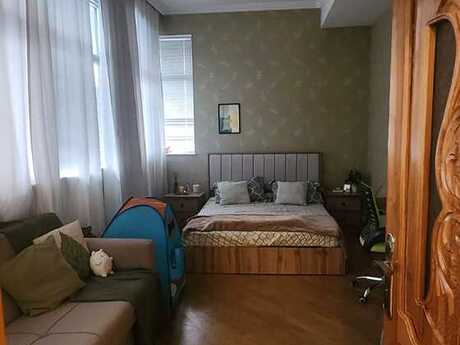 3 otaqlı yeni tikili - 8 Noyabr m. - 165 m²