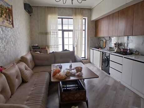 4 otaqlı həyət evi/bağ evi - Maştağa q. - 140 m²
