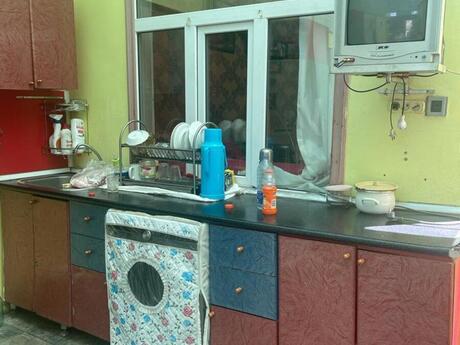 2 otaqlı həyət evi/bağ evi - 20 Yanvar m. - 45 m²