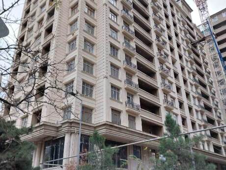 3 otaqlı yeni tikili - Nəriman Nərimanov m. - 174 m²