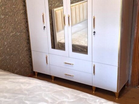 3 otaqlı köhnə tikili - Suraxanı r. - 70 m²
