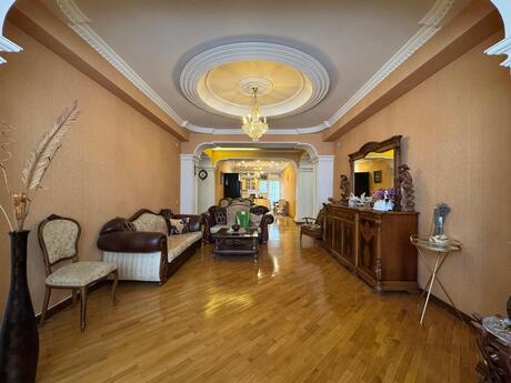 3 otaqlı yeni tikili - Nərimanov r. - 117 m²