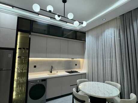 4 otaqlı həyət evi/bağ evi - Mərdəkan q. - 140 m²