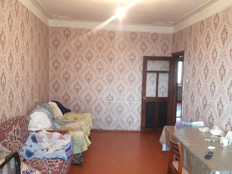 2 otaqlı köhnə tikili - Azadlıq Prospekti m. - 60 m²