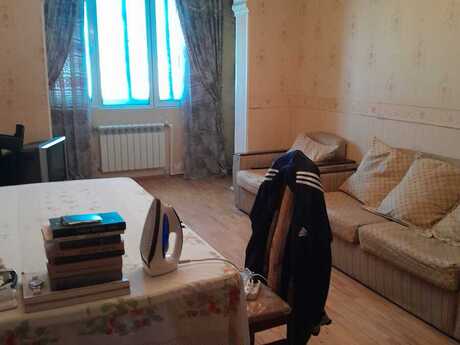 2 otaqlı köhnə tikili - Azadlıq Prospekti m. - 65 m²
