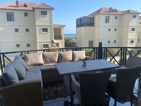 3 otaqlı həyət evi/bağ evi - Buzovna q. - 110 m²