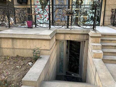 Obyekt - İnşaatçılar m. - 80 m²