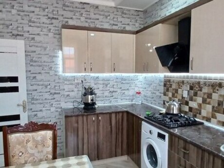 4 otaqlı həyət evi/bağ evi - Zabrat q. - 120 m²