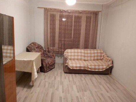 1 otaqlı köhnə tikili - Neftçilər m. - 12 m²