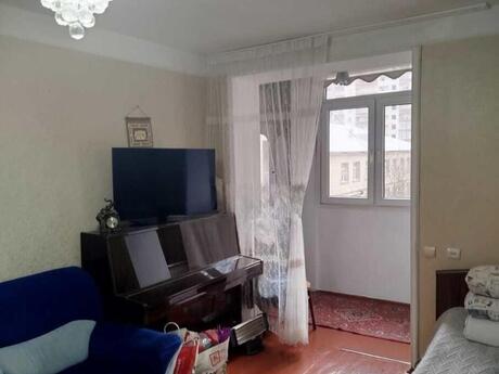1 otaqlı köhnə tikili - Nəriman Nərimanov m. - 35 m²
