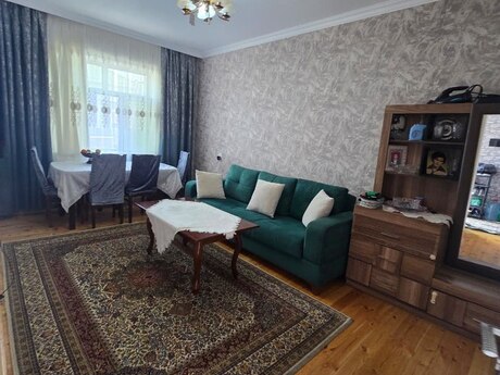 4 otaqlı həyət evi/bağ evi - Binə q. - 100 m²