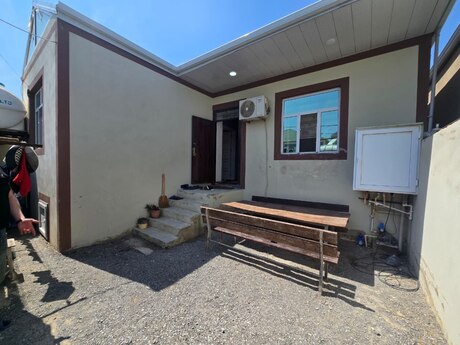 4 otaqlı həyət evi/bağ evi - Binə q. - 100 m²