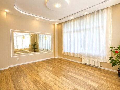 Объявление №6127212 - Баку, м. Кара Караев, 2-комн., 83 м², 2/16 этаж