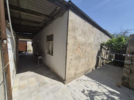 4 otaqlı həyət evi/bağ evi - Mehdiabad q. - 90 m²