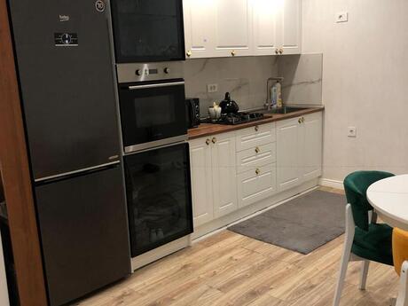 2 otaqlı yeni tikili - Azadlıq Prospekti m. - 71 m²