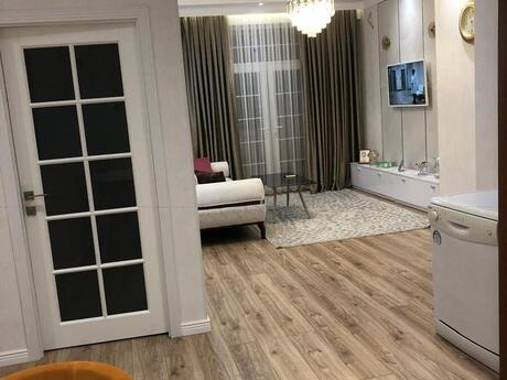 2 otaqlı yeni tikili - Azadlıq Prospekti m. - 71 m²