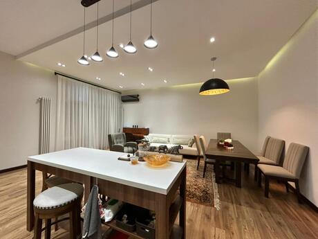 3 otaqlı yeni tikili - Nəsimi r. - 130 m²