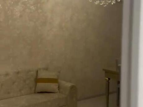 3 otaqlı köhnə tikili - Sahil m. - 80 m²