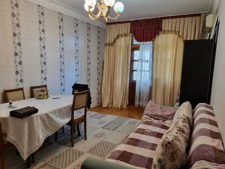 2 otaqlı köhnə tikili - Azadlıq Prospekti m. - 70 m²
