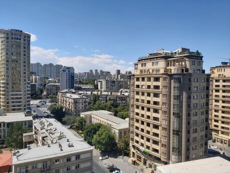 3 otaqlı yeni tikili - Nizami m. - 111 m²