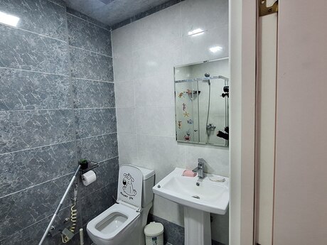 2 otaqlı yeni tikili - Saray q. - 77 m²