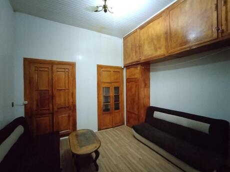 2 otaqlı köhnə tikili - İçəri Şəhər m. - 40 m²