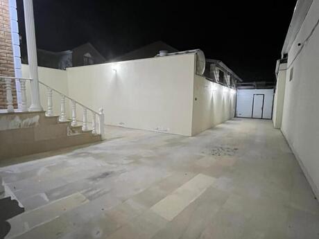 3 otaqlı həyət evi/bağ evi - Buzovna q. - 105 m²