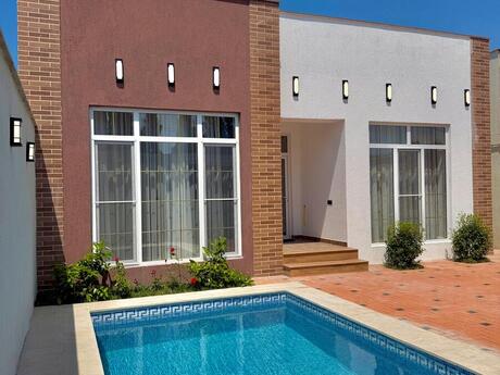 4 otaqlı həyət evi/bağ evi - Şüvəlan q. - 150 m²