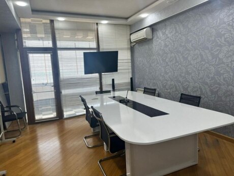 2 otaqlı ofis - Şah İsmayıl Xətai m. - 85 m²