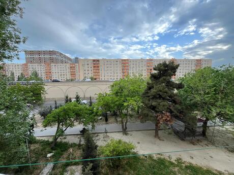 3 otaqlı köhnə tikili - Xalqlar Dostluğu m. - 85 m²