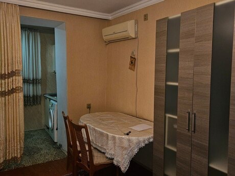 1 otaqlı köhnə tikili - Badamdar q. - 20 m²