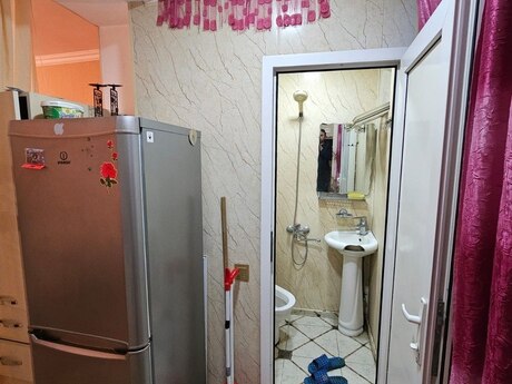 1 otaqlı köhnə tikili - Badamdar q. - 20 m²