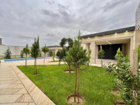 4 otaqlı həyət evi/bağ evi - Mərdəkan q. - 240 m²