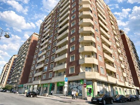 5 otaqlı yeni tikili - Nəsimi r. - 256 m²