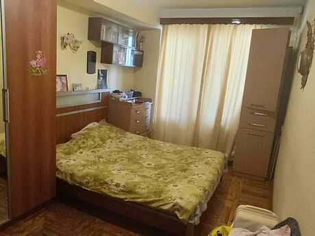 3 otaqlı köhnə tikili - 28 May m. - 75 m²