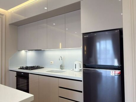 3 otaqlı yeni tikili - Bakmil m. - 68 m²