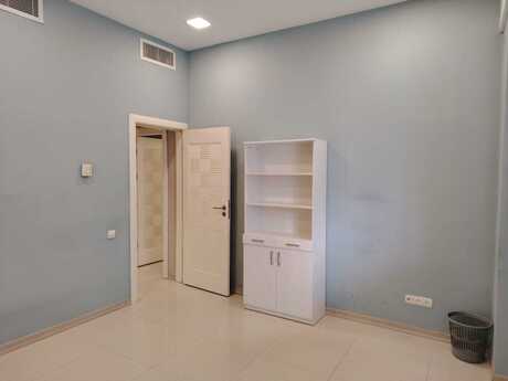 2 otaqlı ofis - Nərimanov r. - 90 m²