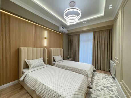 3 otaqlı yeni tikili - Ağ şəhər q. - 123 m²