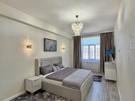 2-комн. новостройка - Насиминский  р. - 104 м²