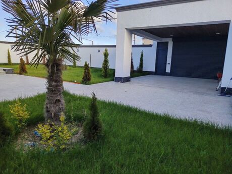 4 otaqlı həyət evi/bağ evi - Şüvəlan q. - 300 m²