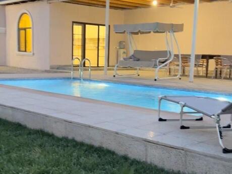 6 otaqlı həyət evi/bağ evi - Xəzər r. - 300 m²