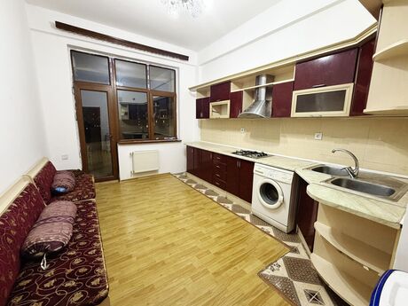 1 otaqlı yeni tikili - Gənclik m. - 60 m²