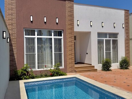 4 otaqlı həyət evi/bağ evi - Şüvəlan q. - 160 m²