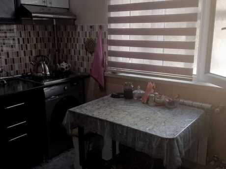 2 otaqlı köhnə tikili - Gənclik m. - 53 m²