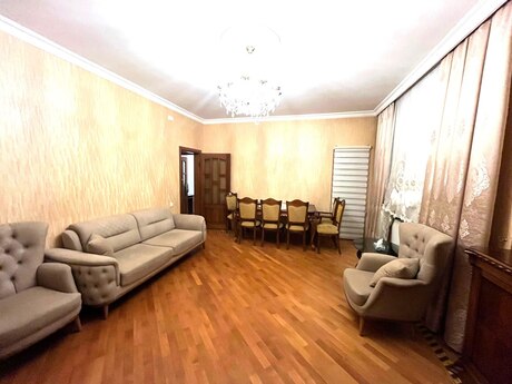 2 otaqlı yeni tikili - Əhmədli q. - 100 m²