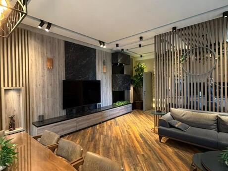5 otaqlı yeni tikili - Sahil m. - 246 m²